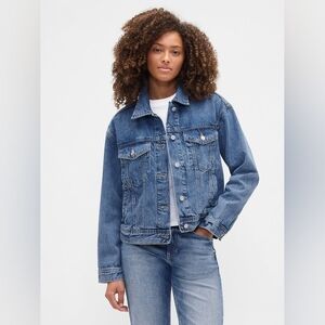 Gap Relaxed Icon Denim Jacket Light Wash